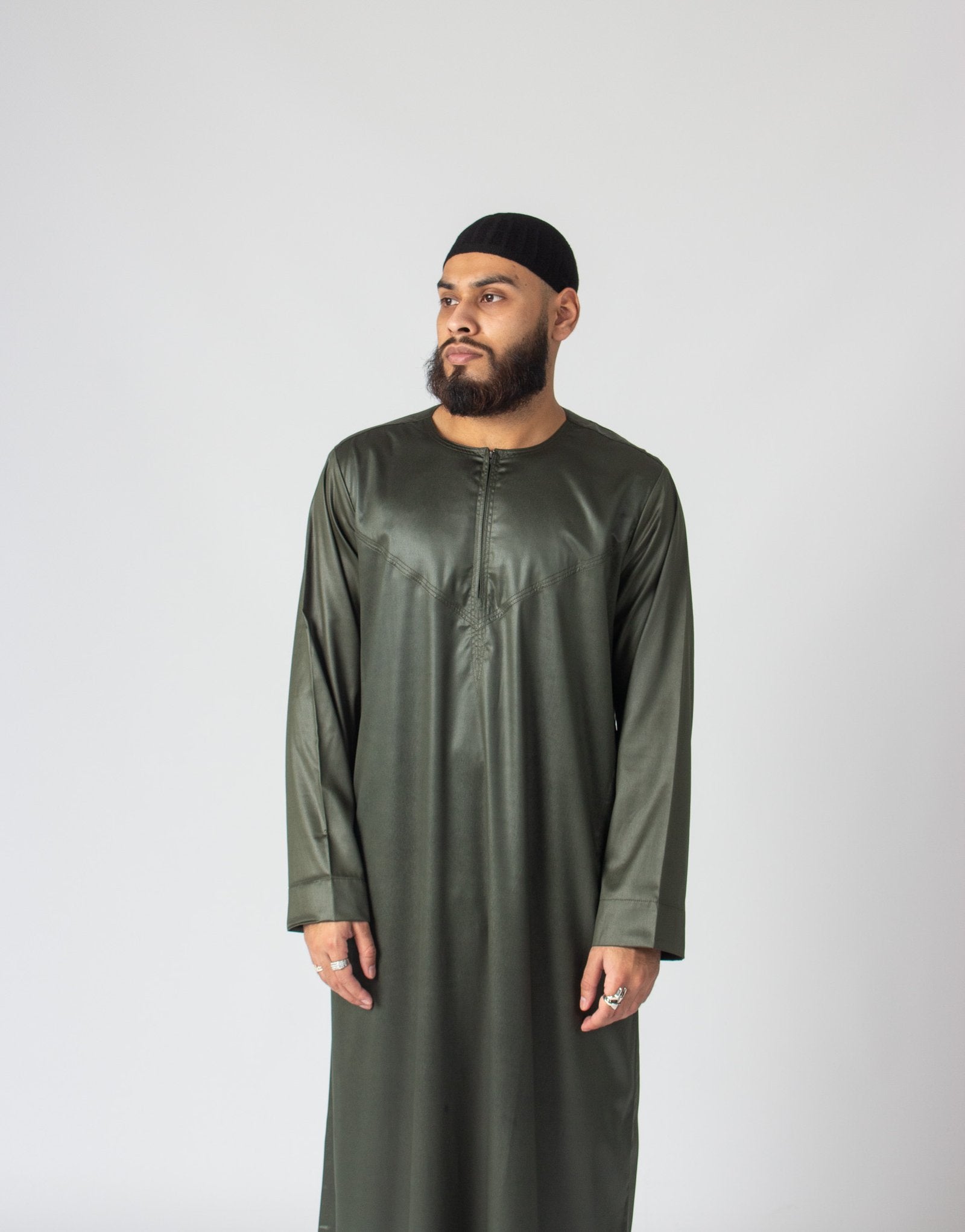 Omani Thobe