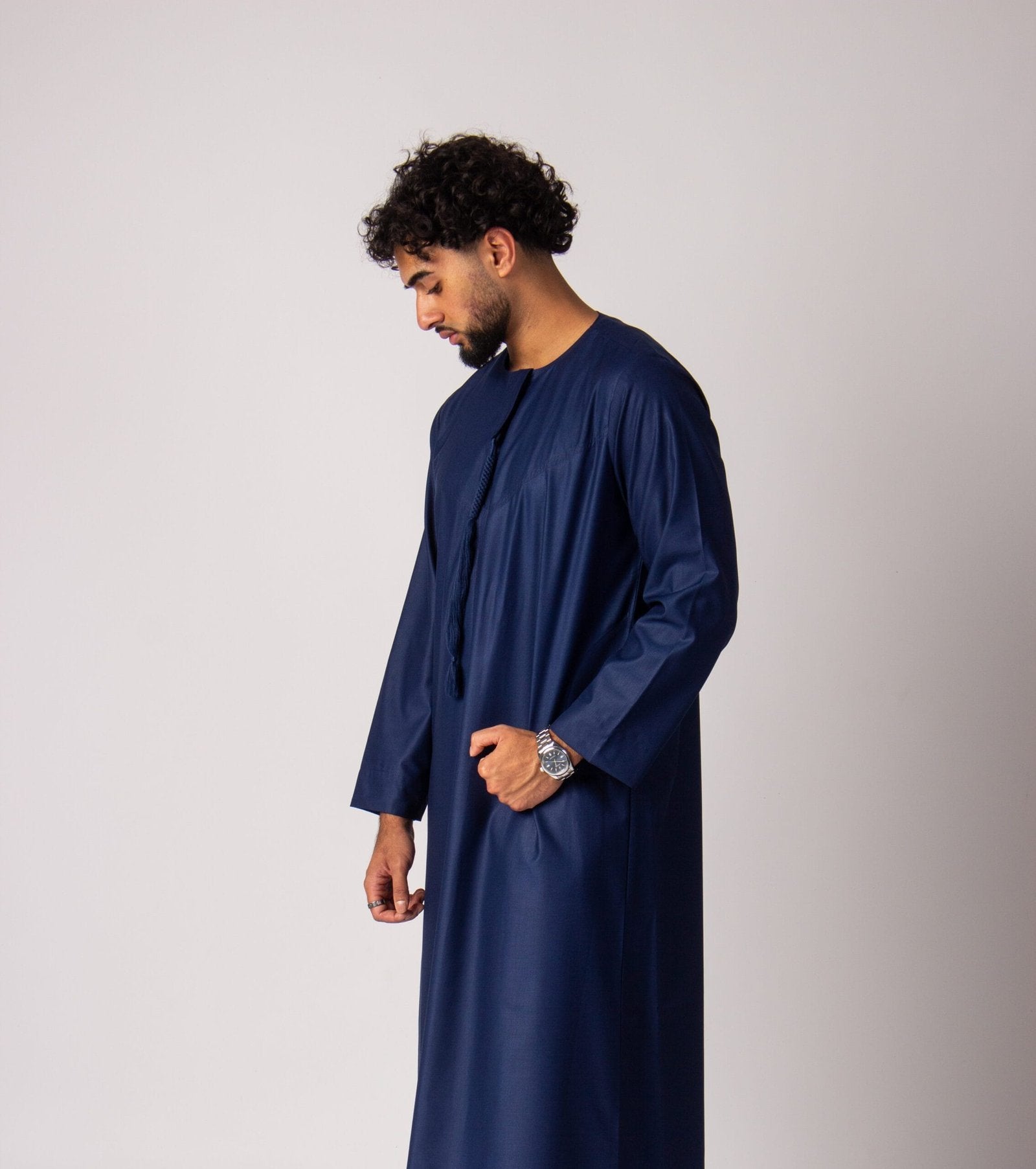 Emirati Thobe