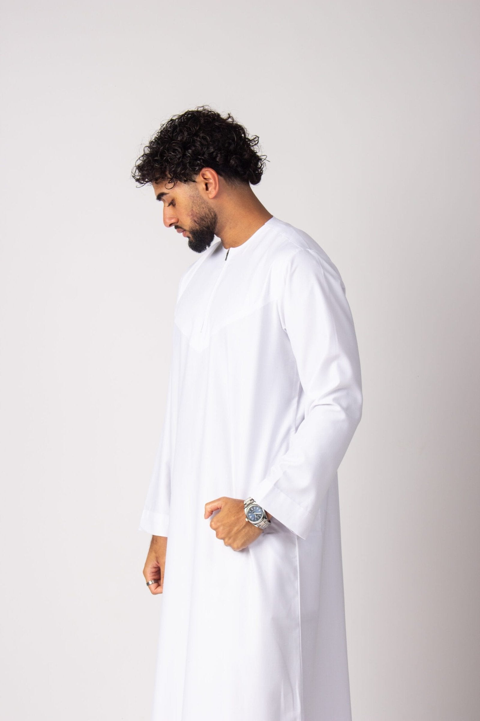 Omani Thobe