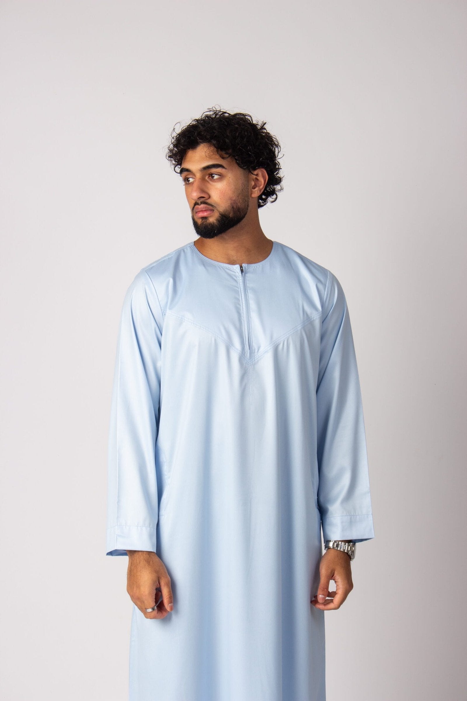Omani Thobe