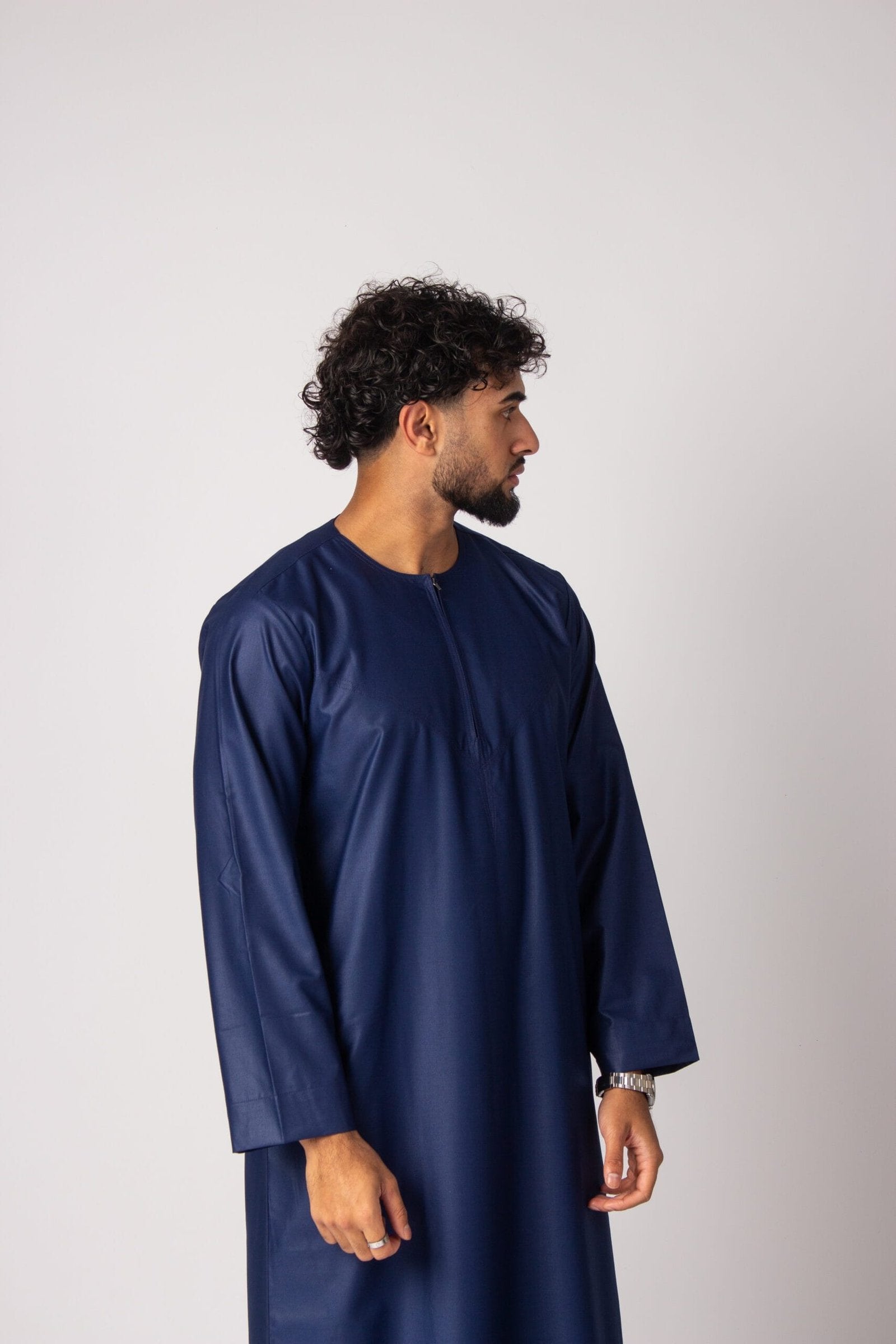 Omani Thobe