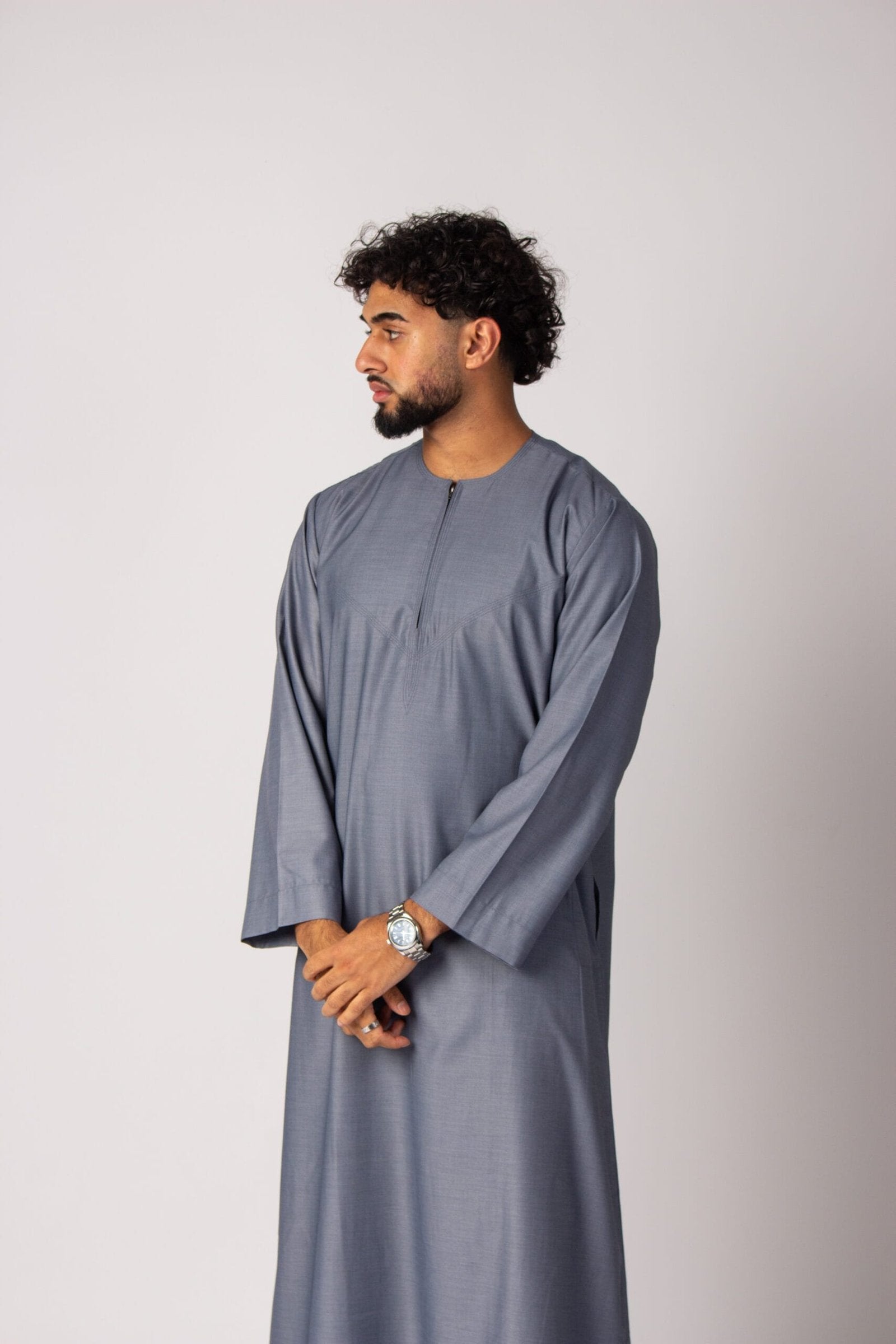Omani Thobe
