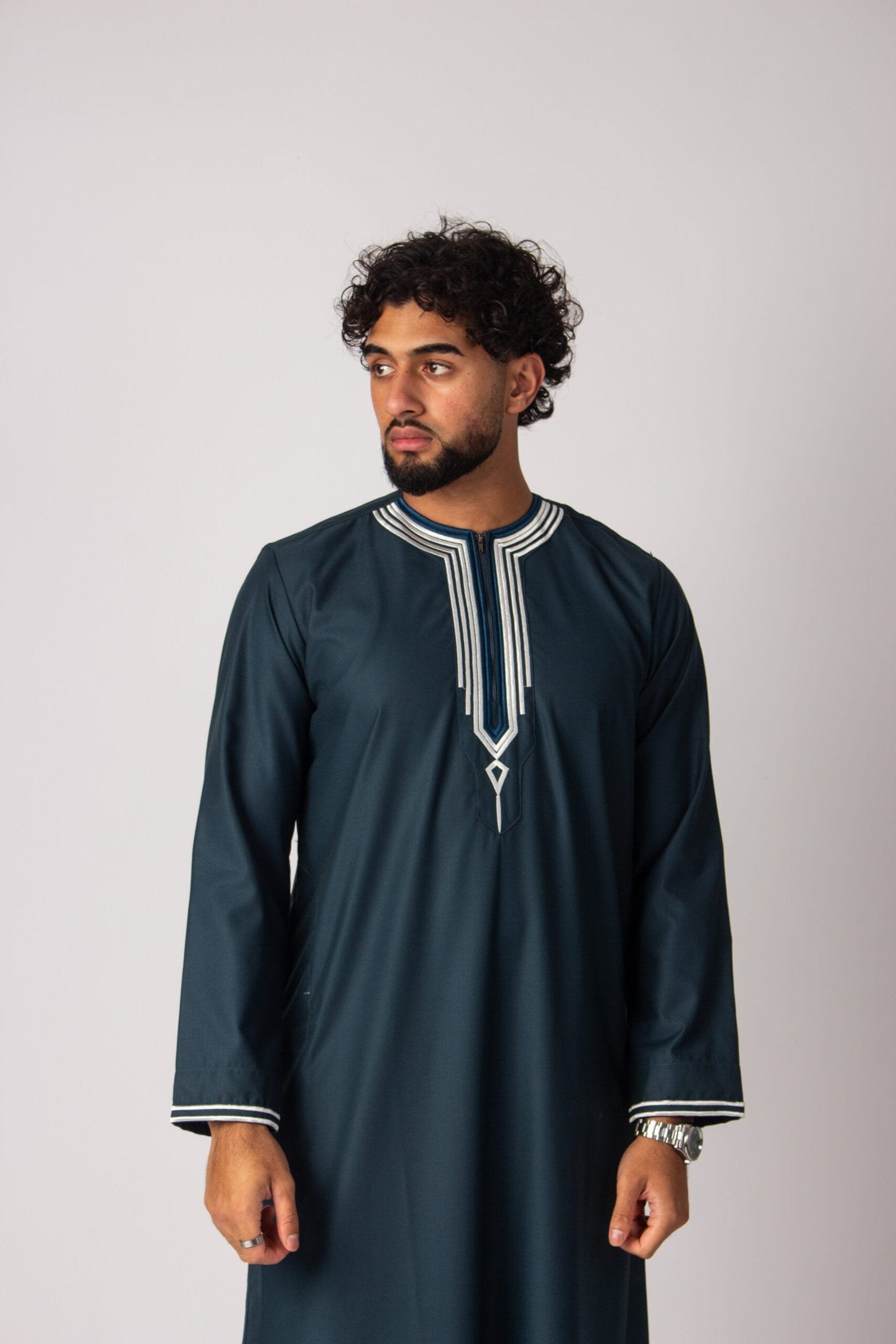 Embroidery Thobe