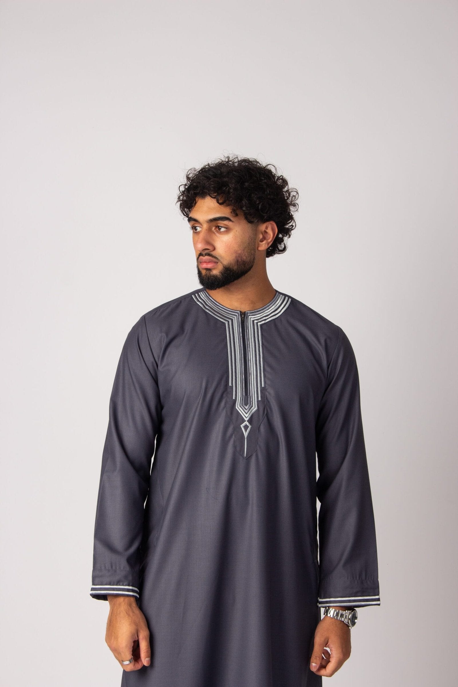 Embroidery Thobe