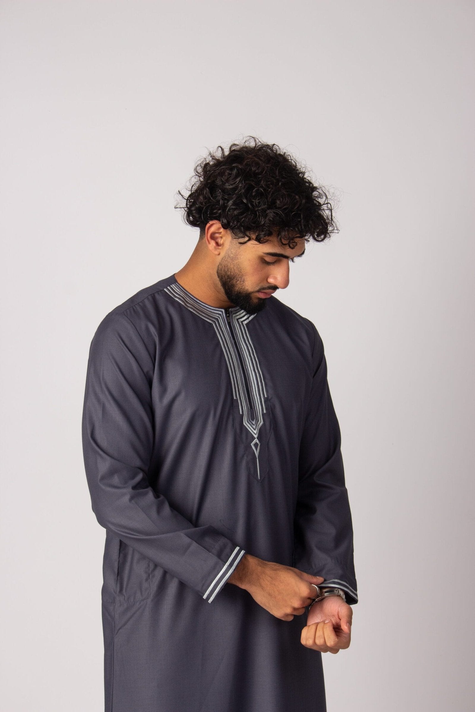 Embroidery Thobe