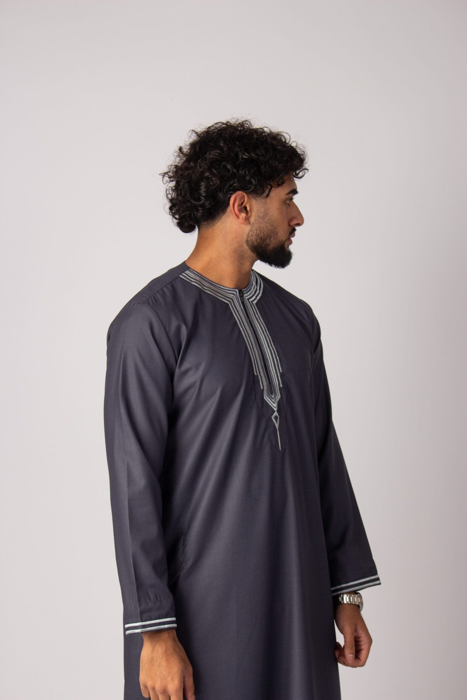 Embroidery Thobe
