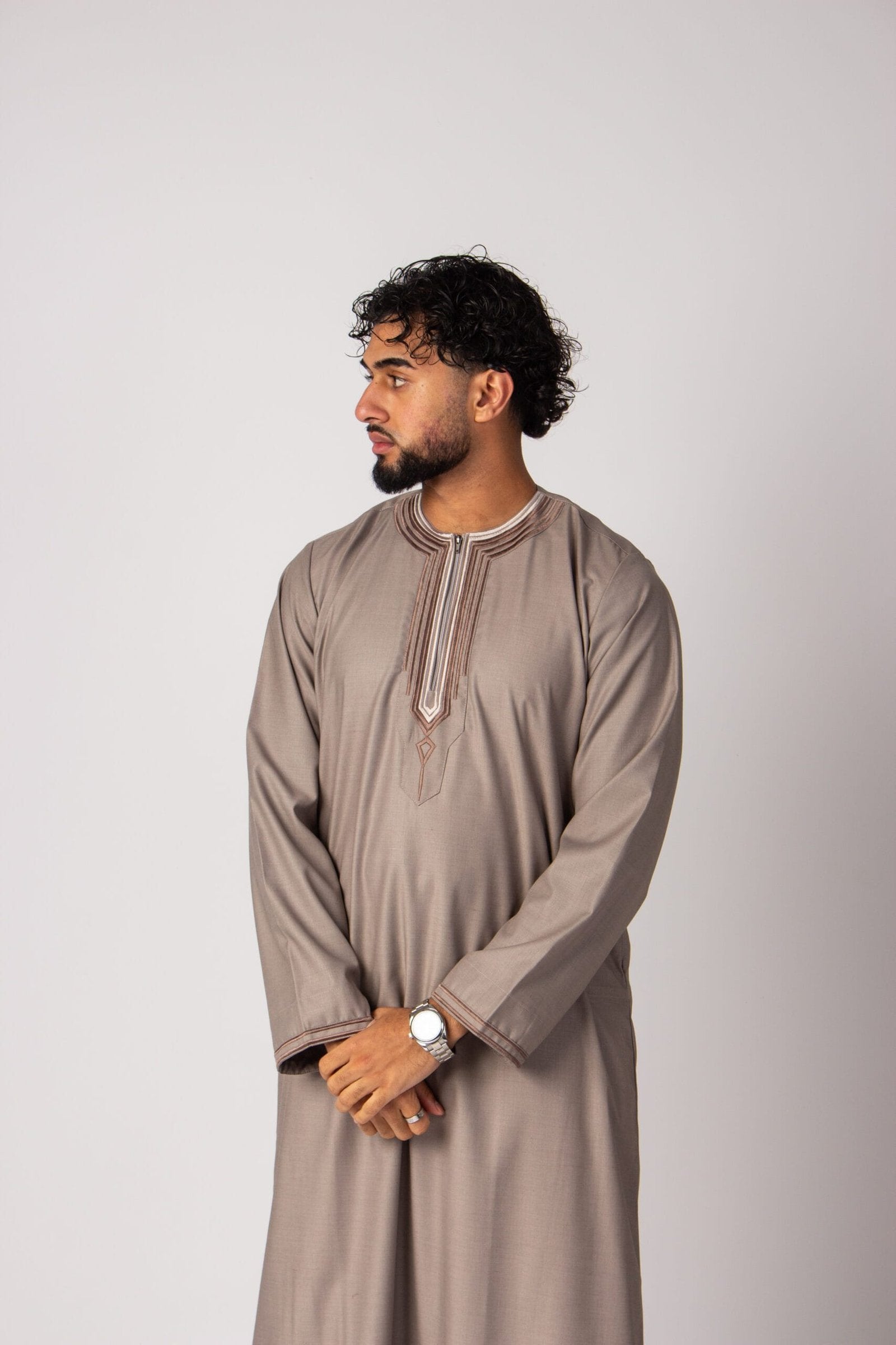Embroidery Thobe