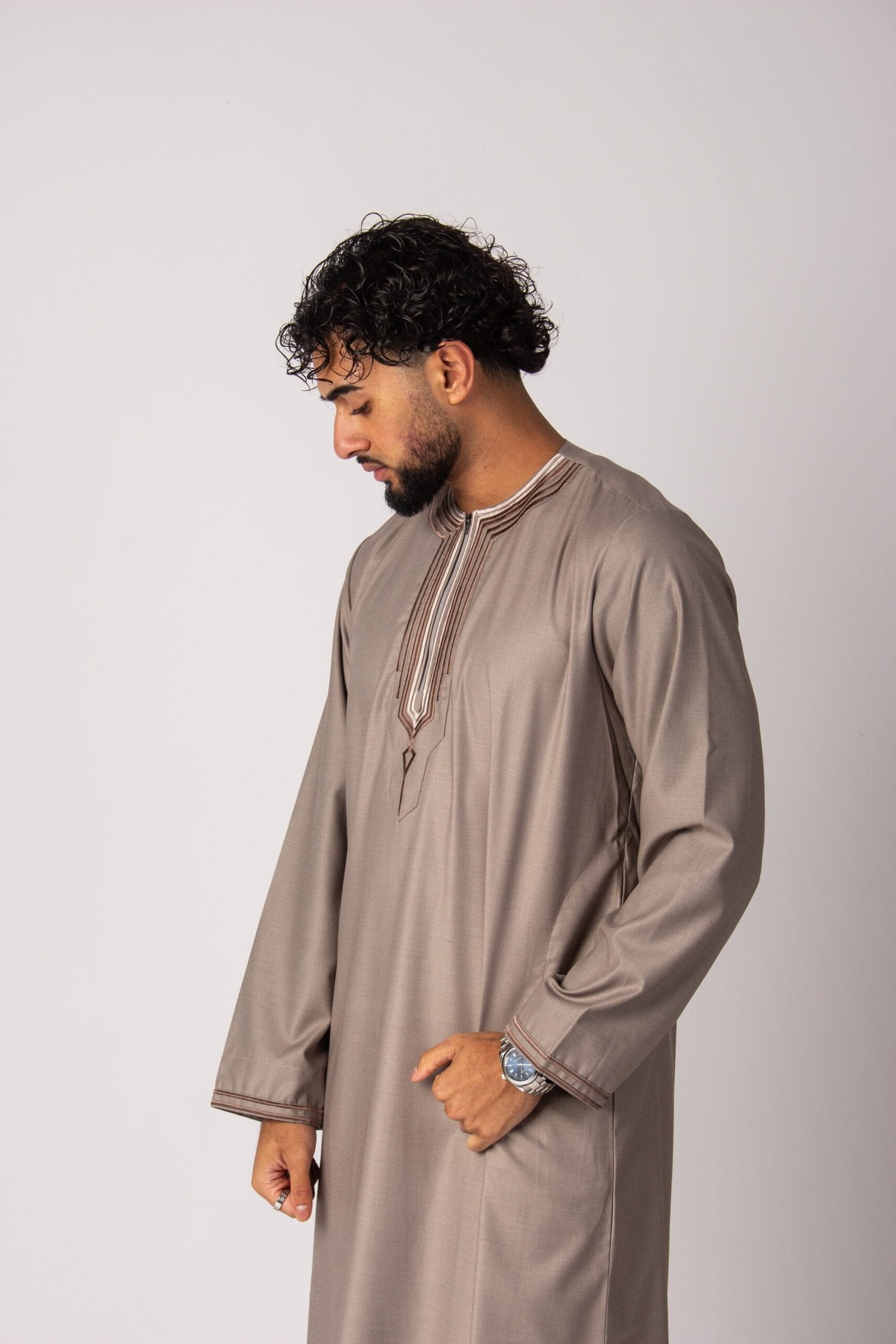 Embroidery Thobe