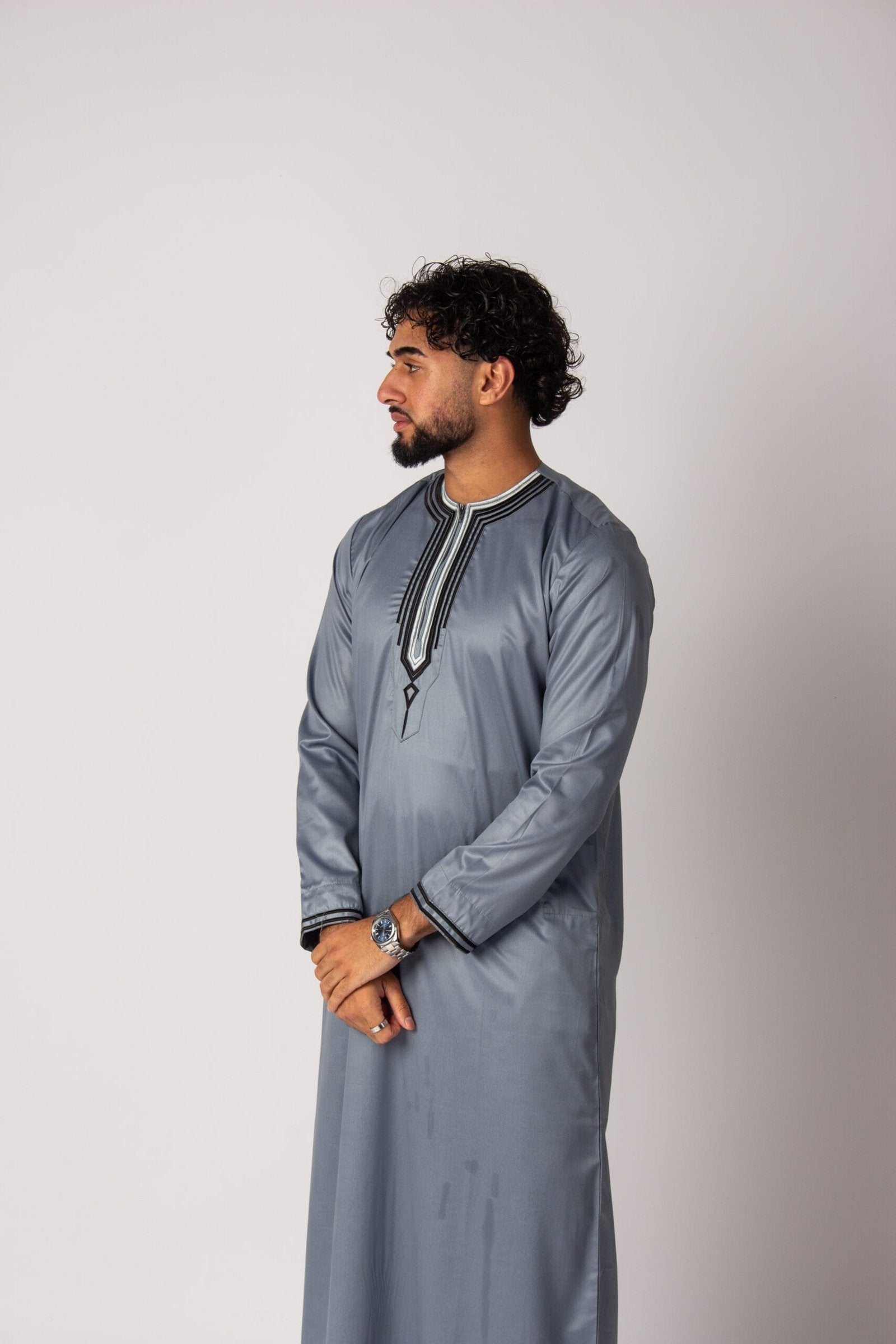 Embroidery Thobe