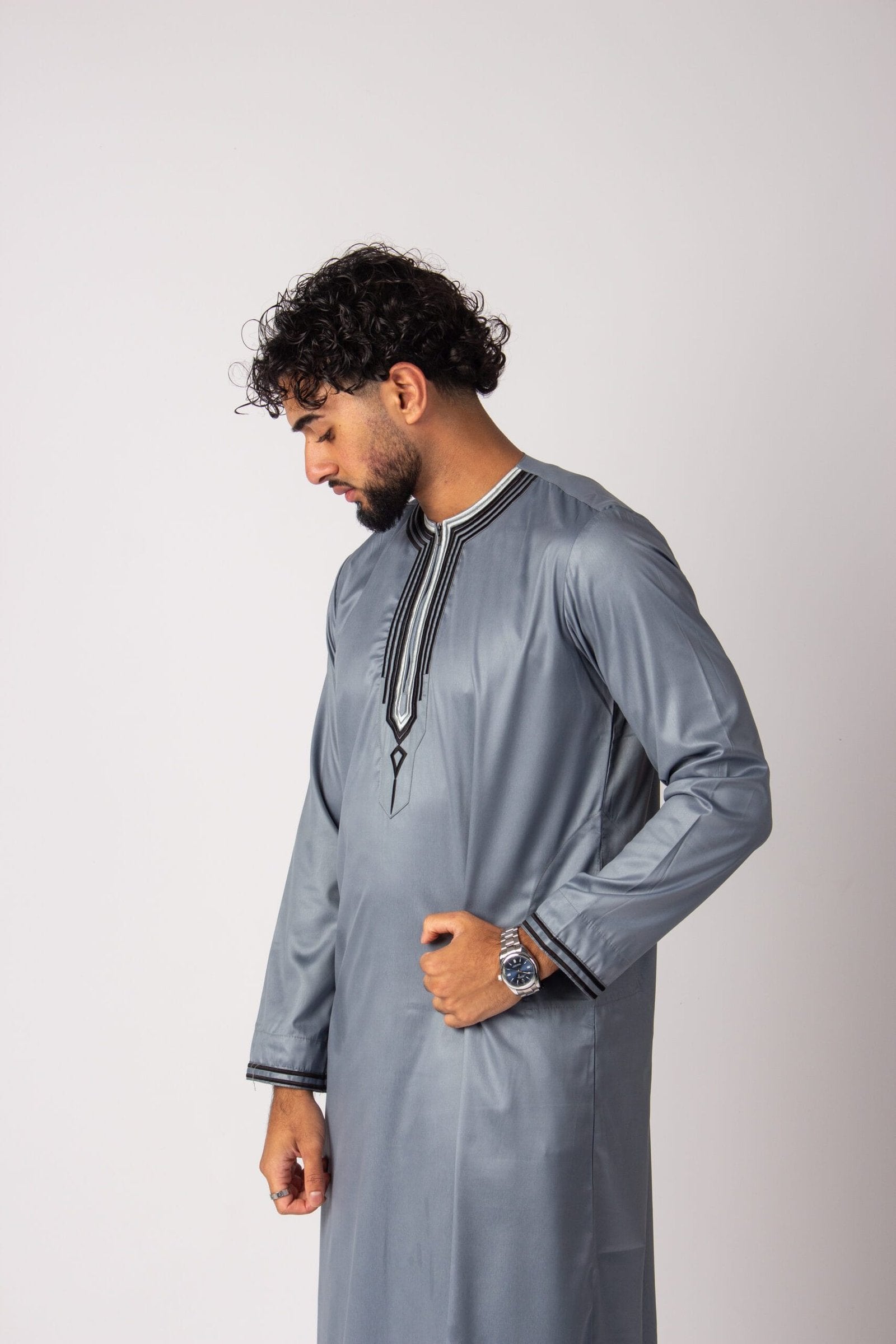 Embroidery Thobe