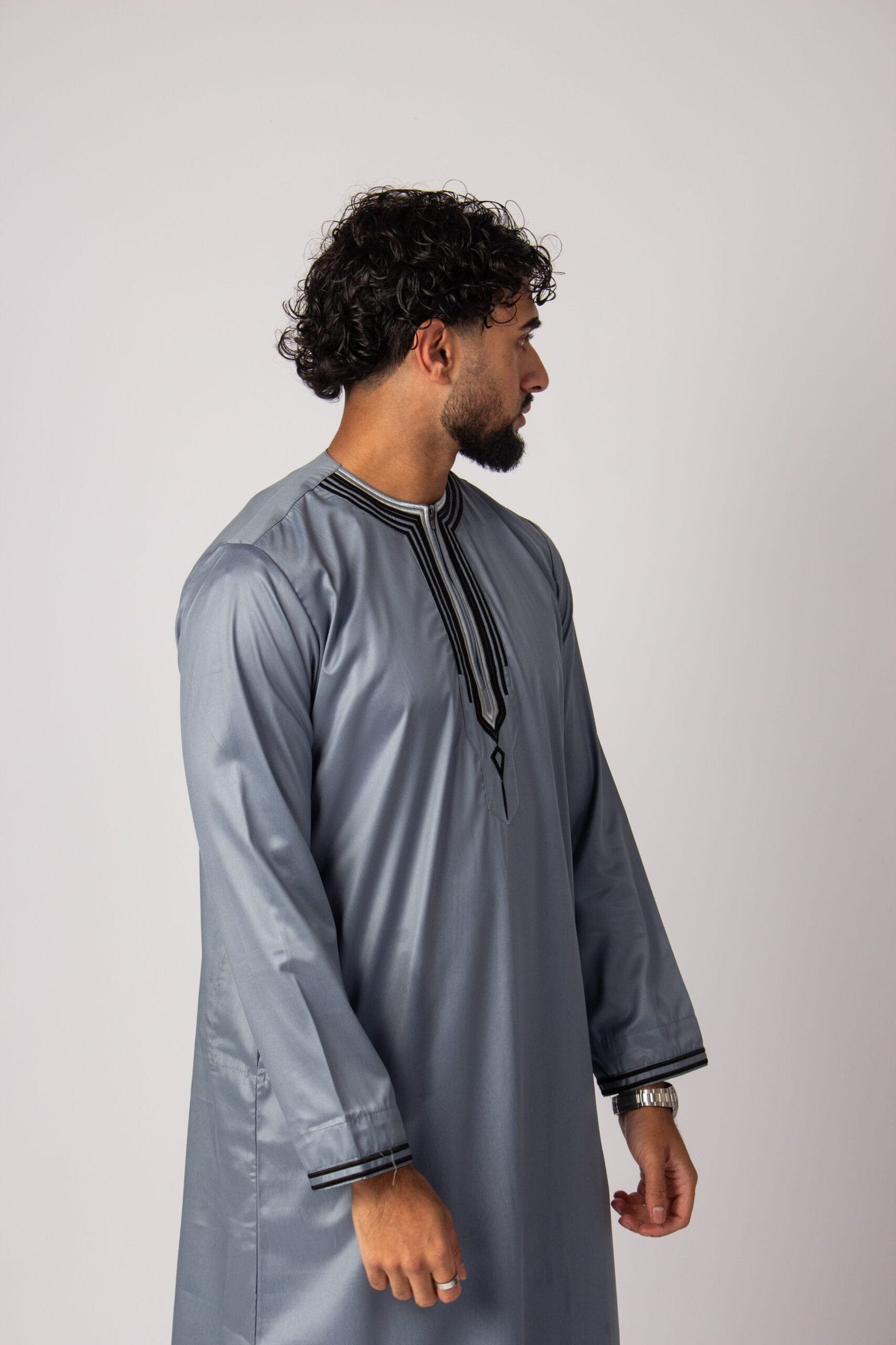 Embroidery Thobe