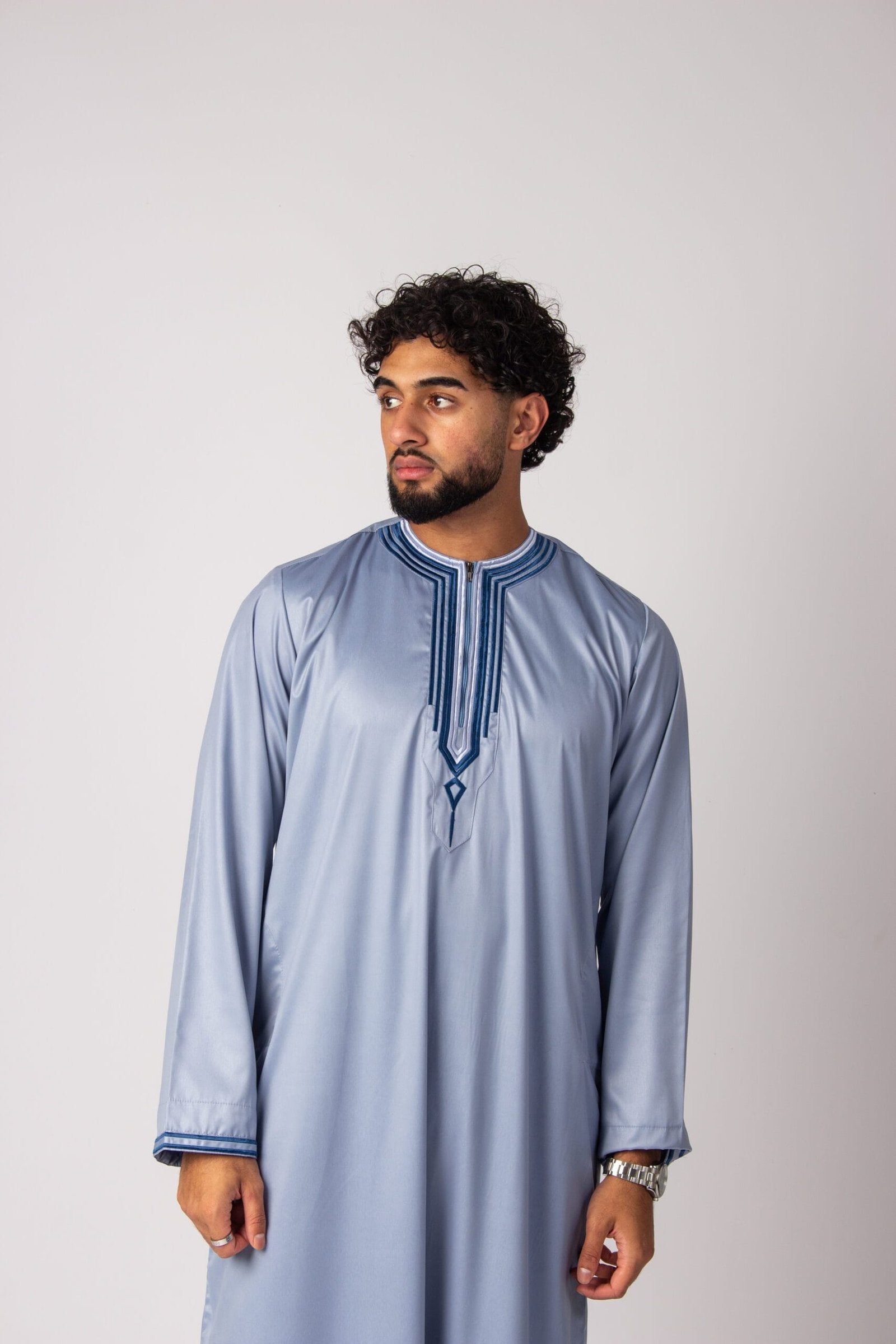 Embroidery Thobe