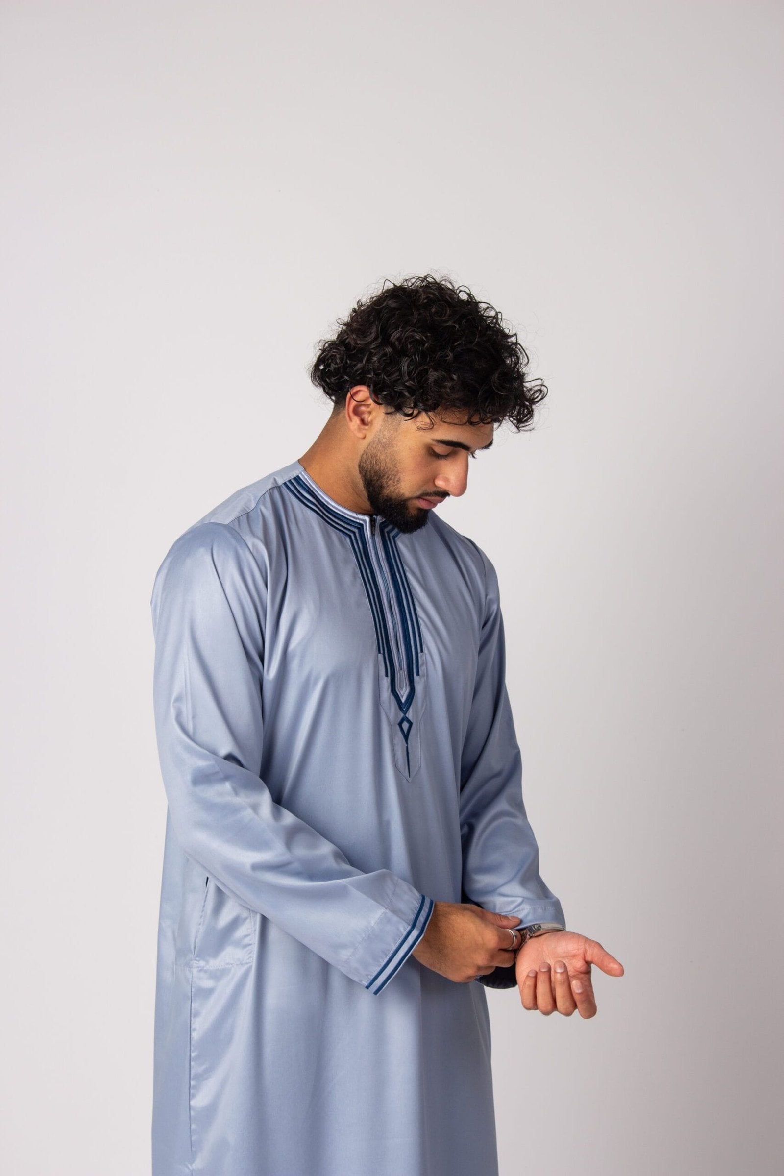 Embroidery Thobe