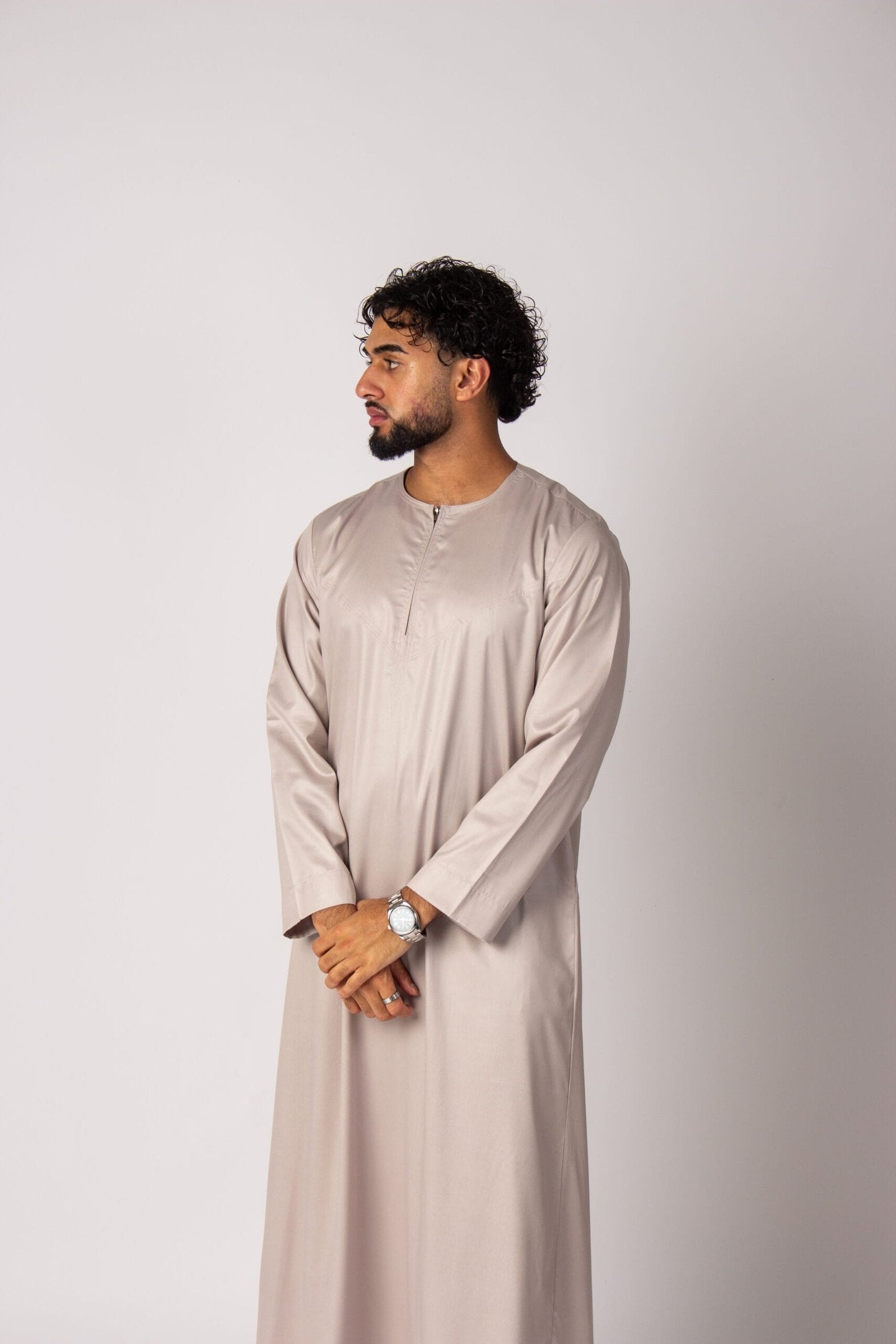 Omani Thobe