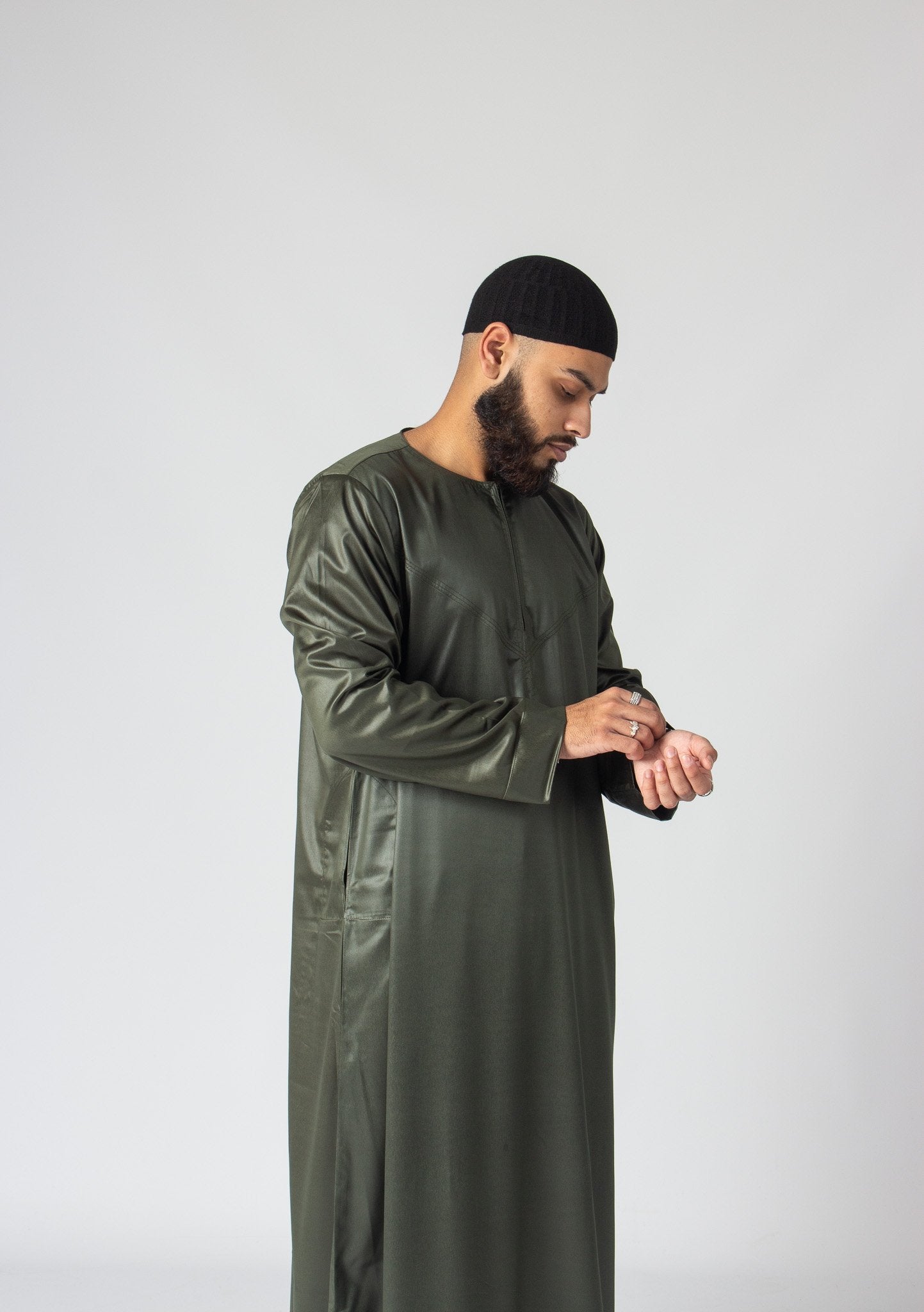 Omani Thobe