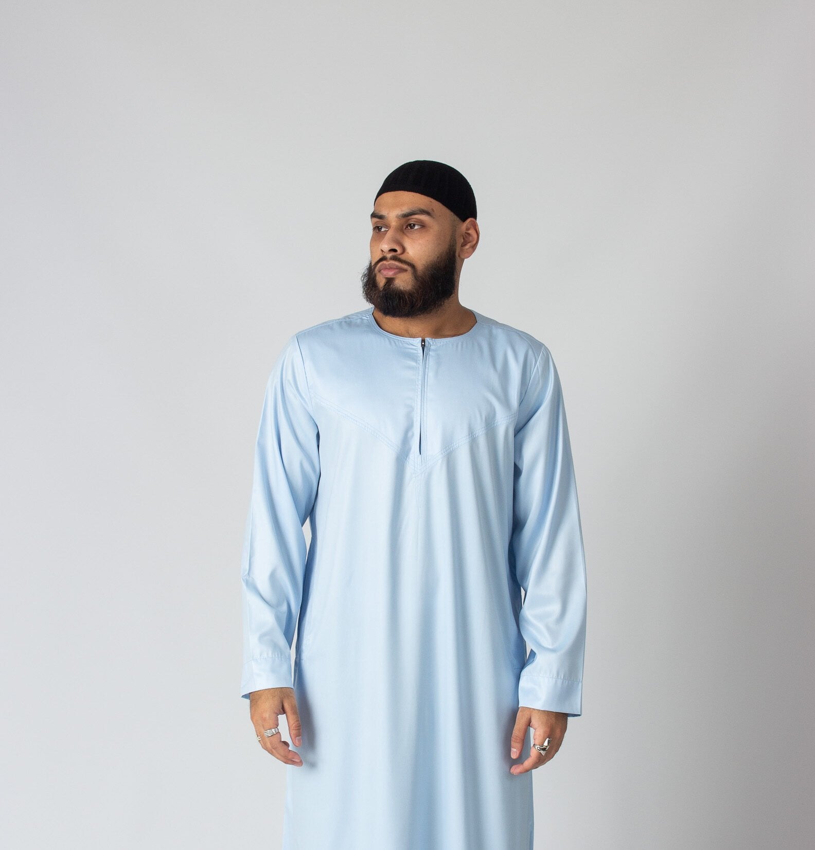 Omani Thobe