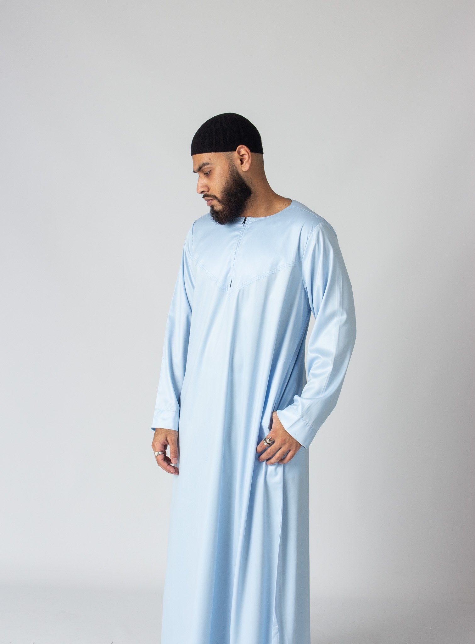 Omani Thobe
