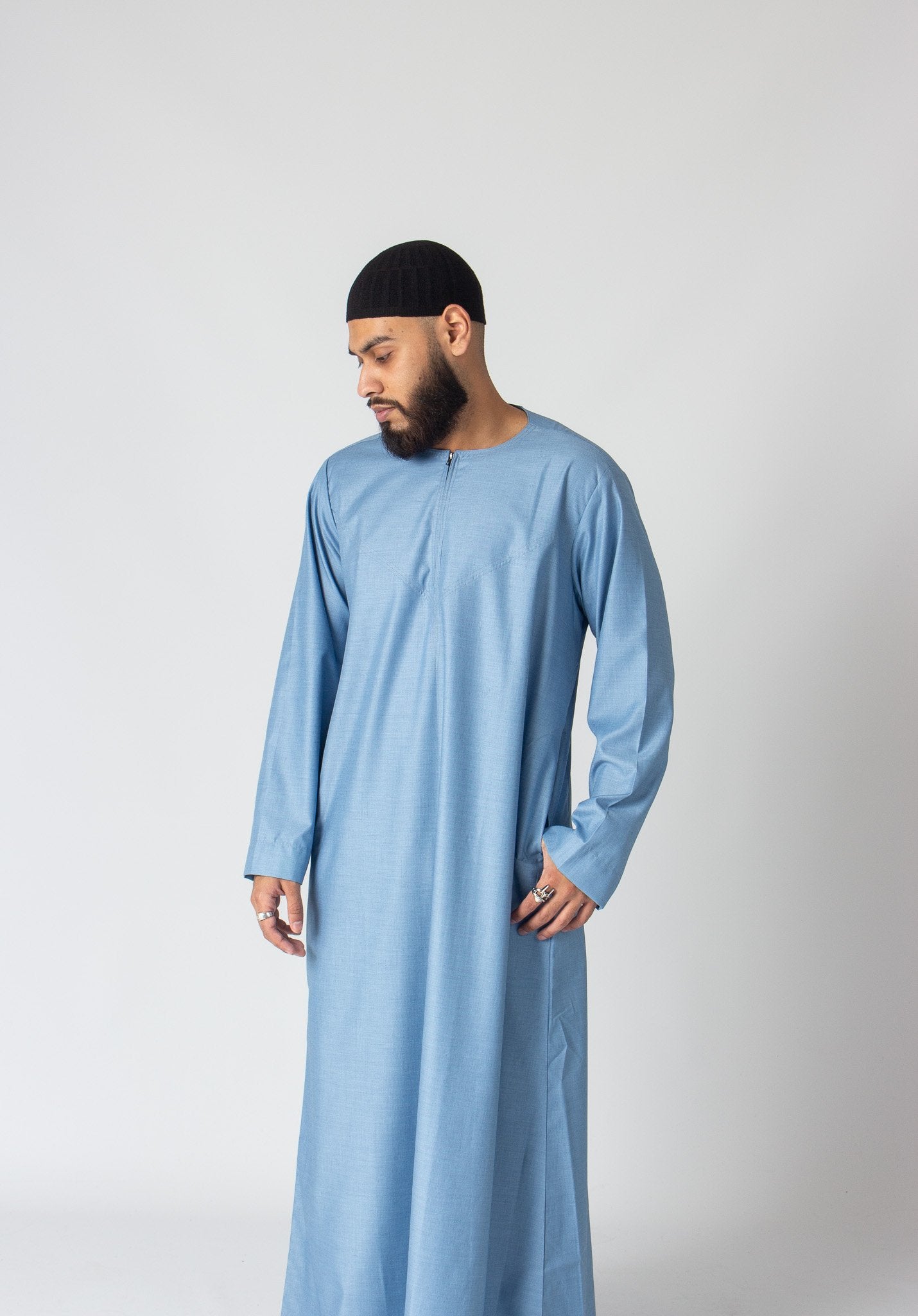 Omani Thobe