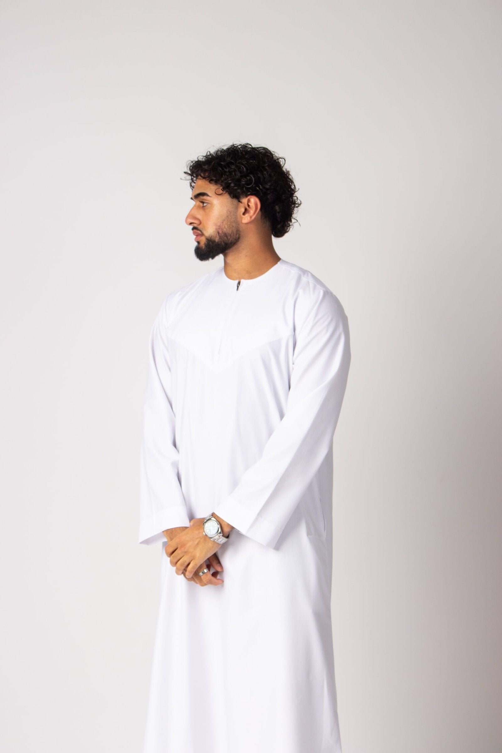 Omani Thobe