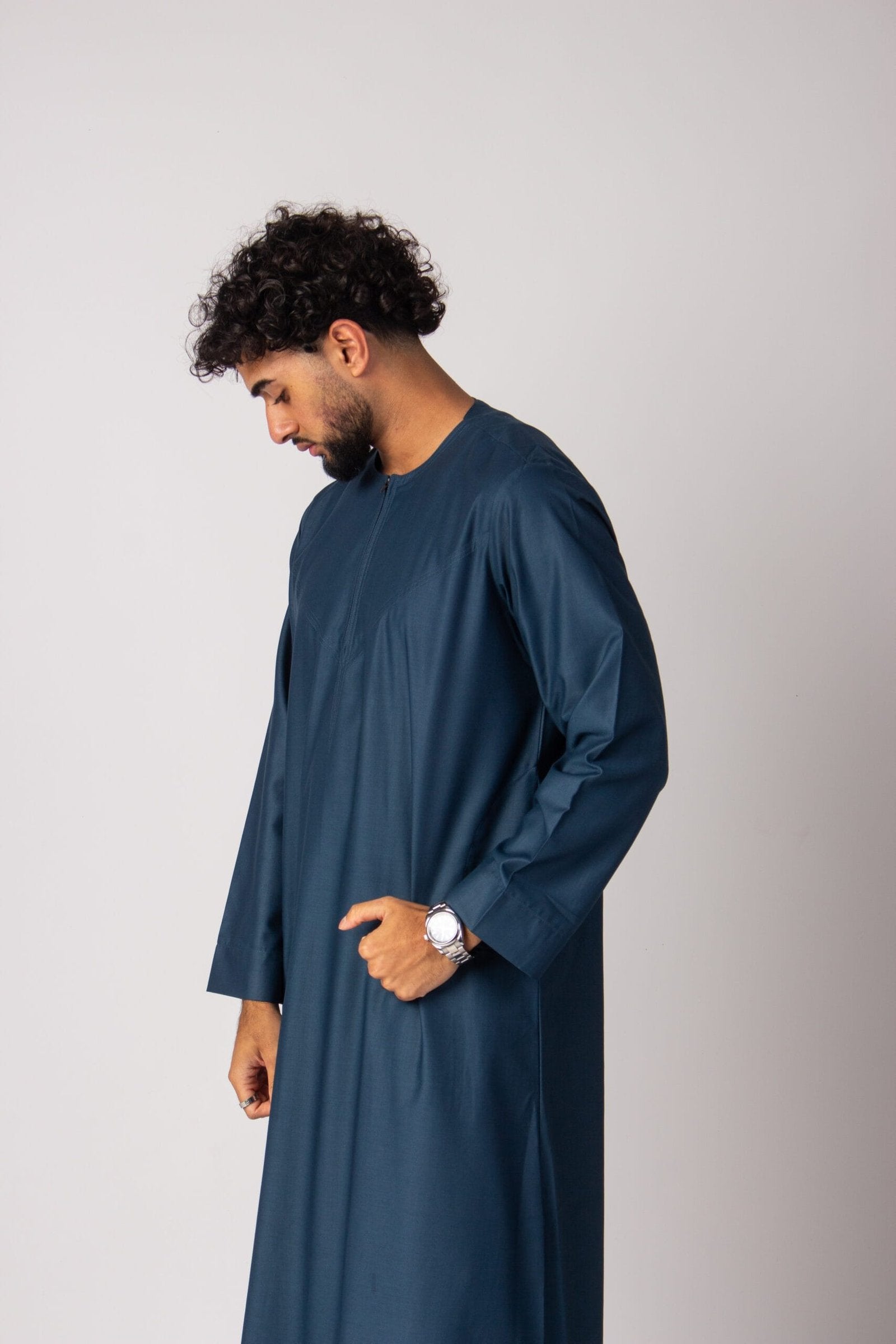 Omani Thobe