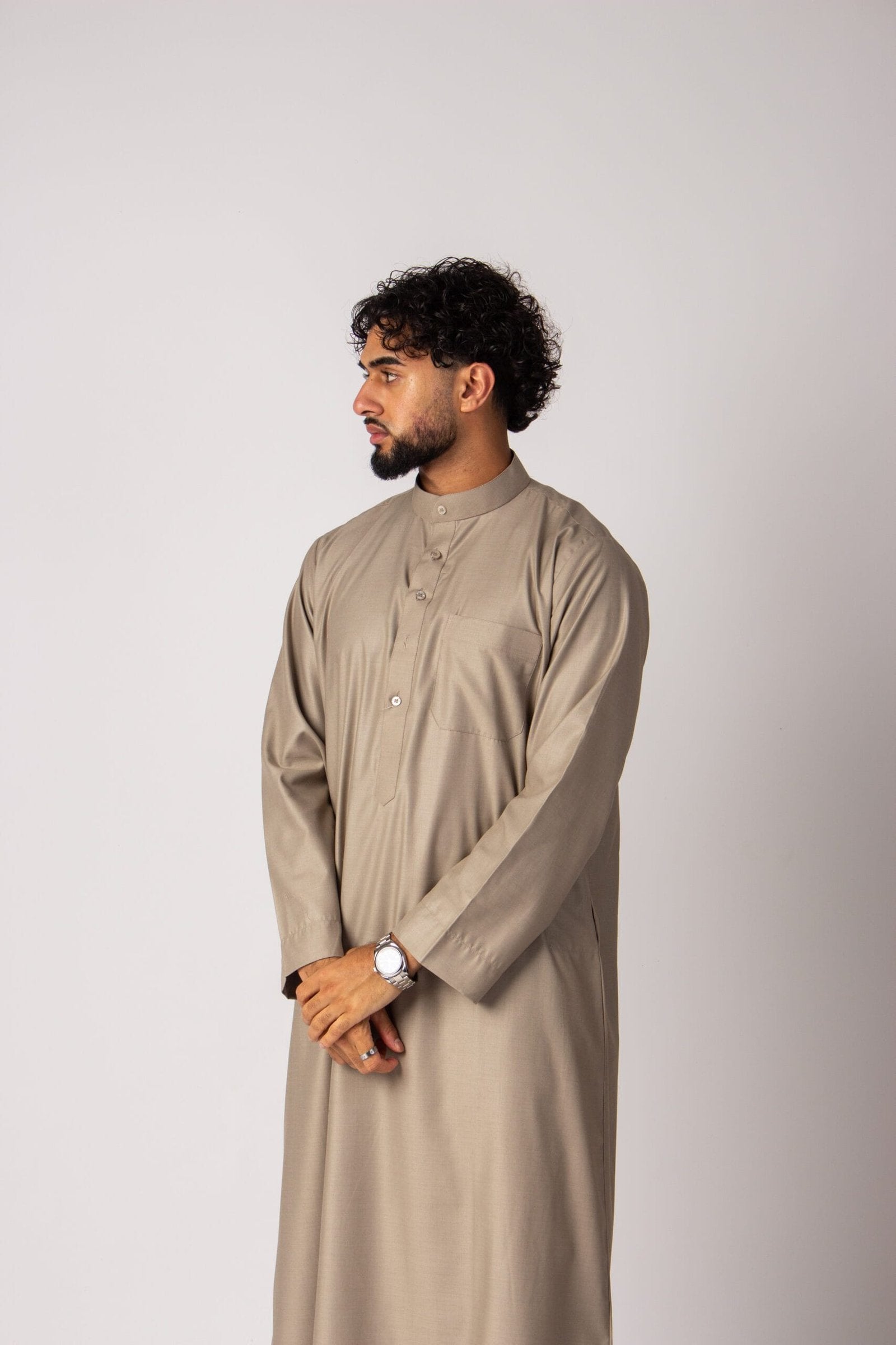 Collar Thobe