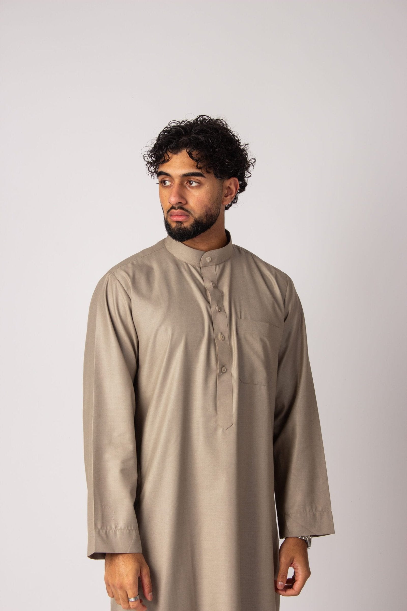 Collar Thobe
