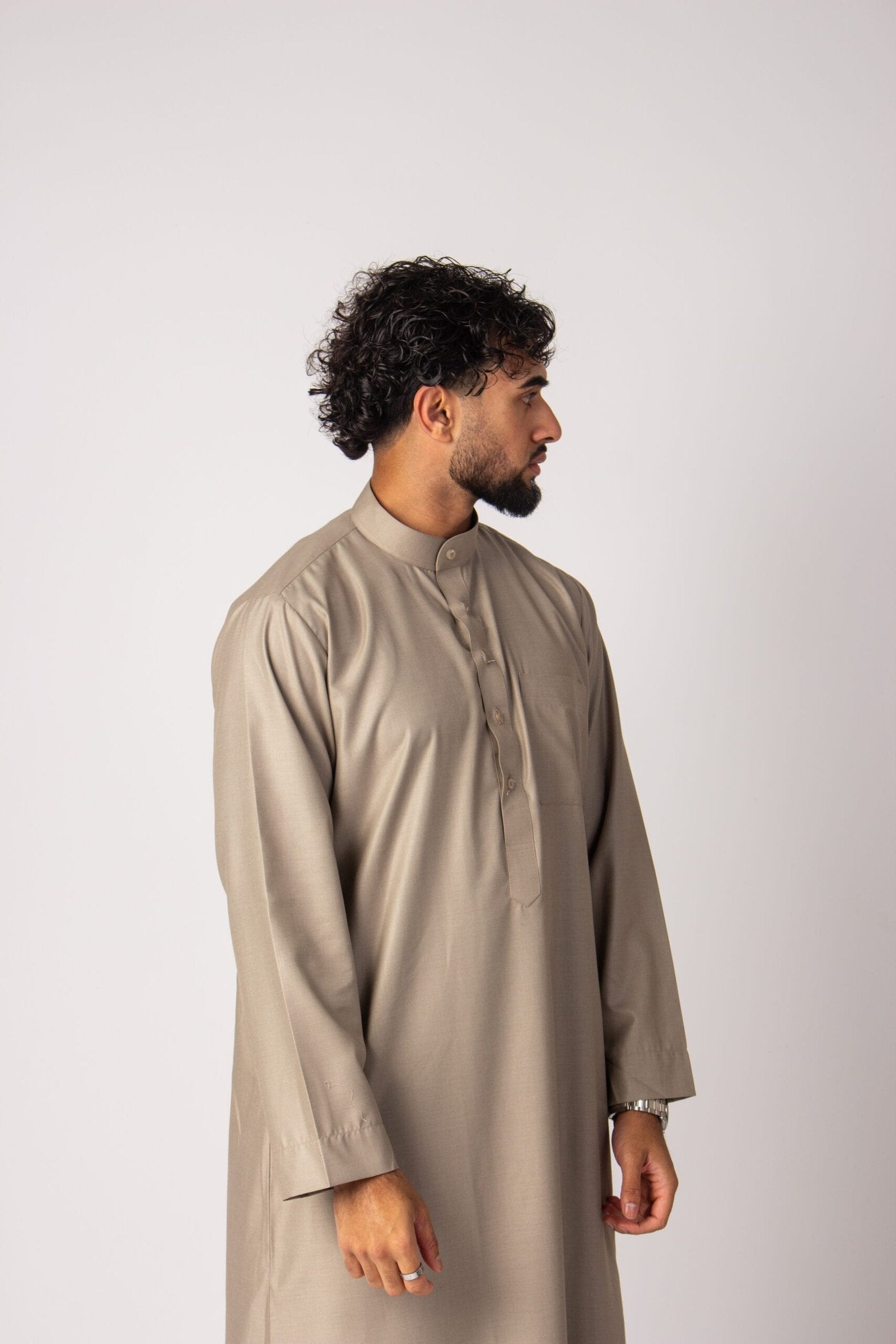 Collar Thobe