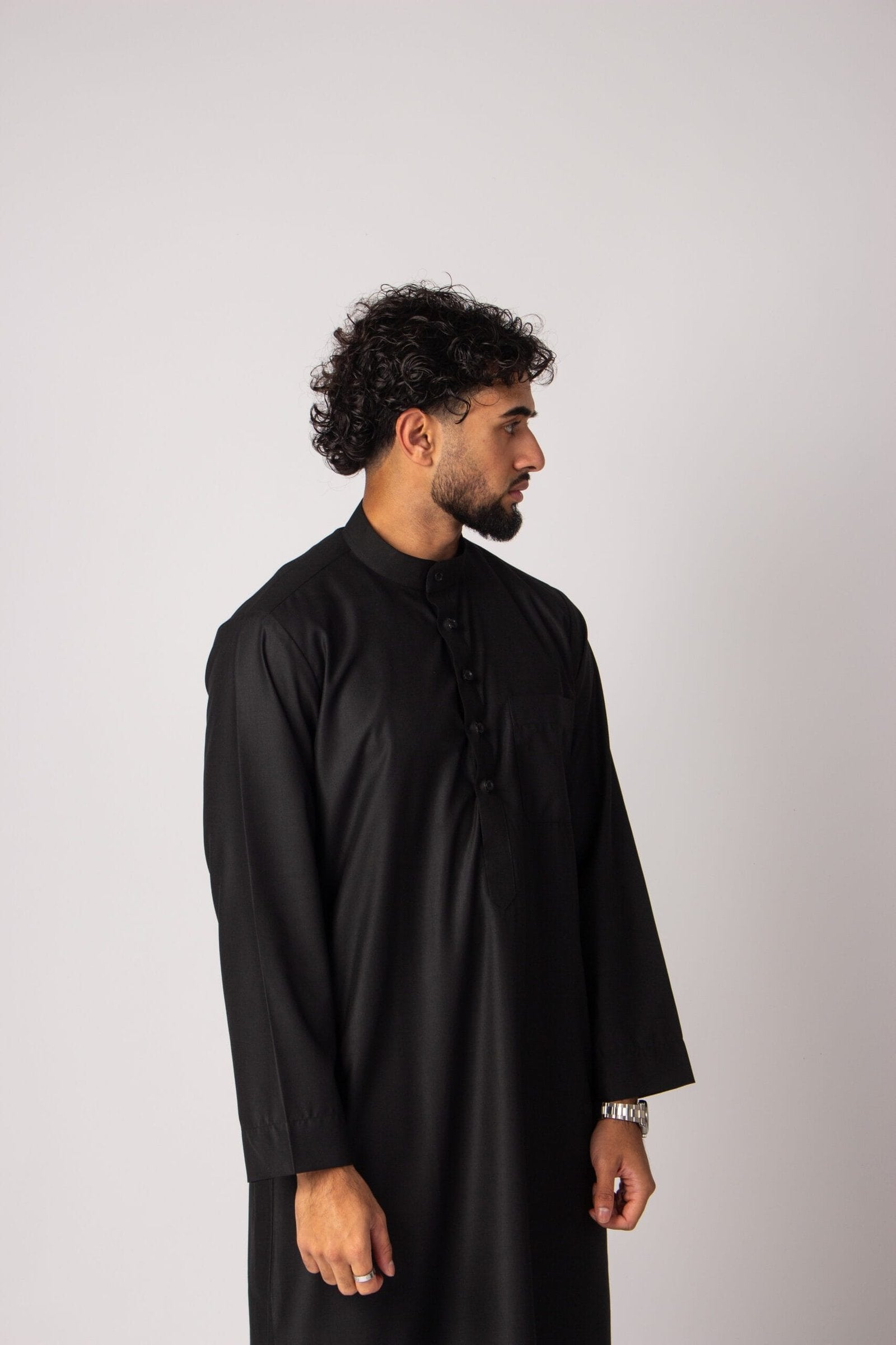Collar Thobe