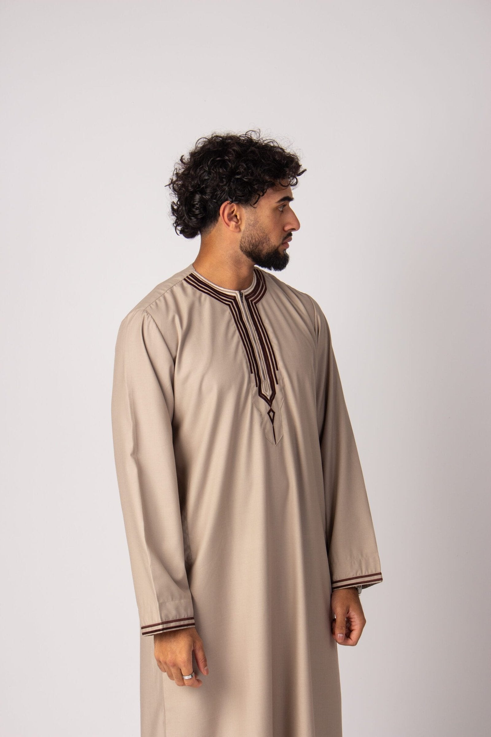 Embroidery Thobe