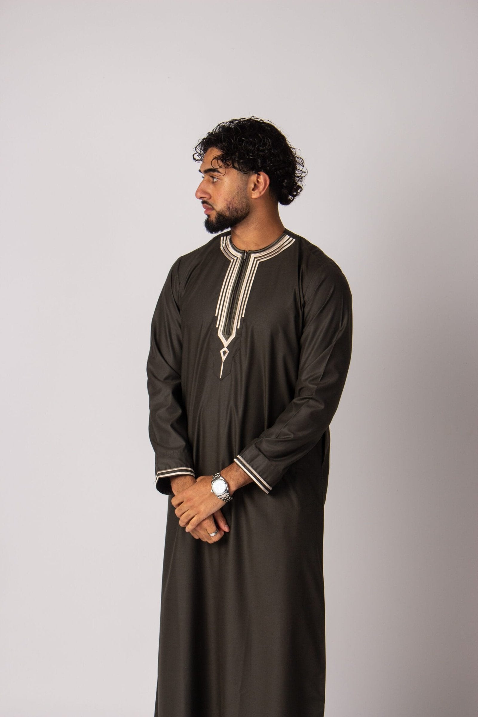 Embroidery Thobe